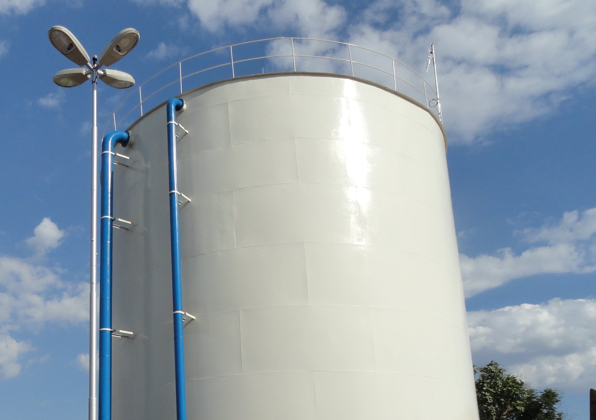 Leia mais sobre o artigo Falta de energia elétrica poderá desabastecer regiões do Planalto e Chácara Flora (24/03)