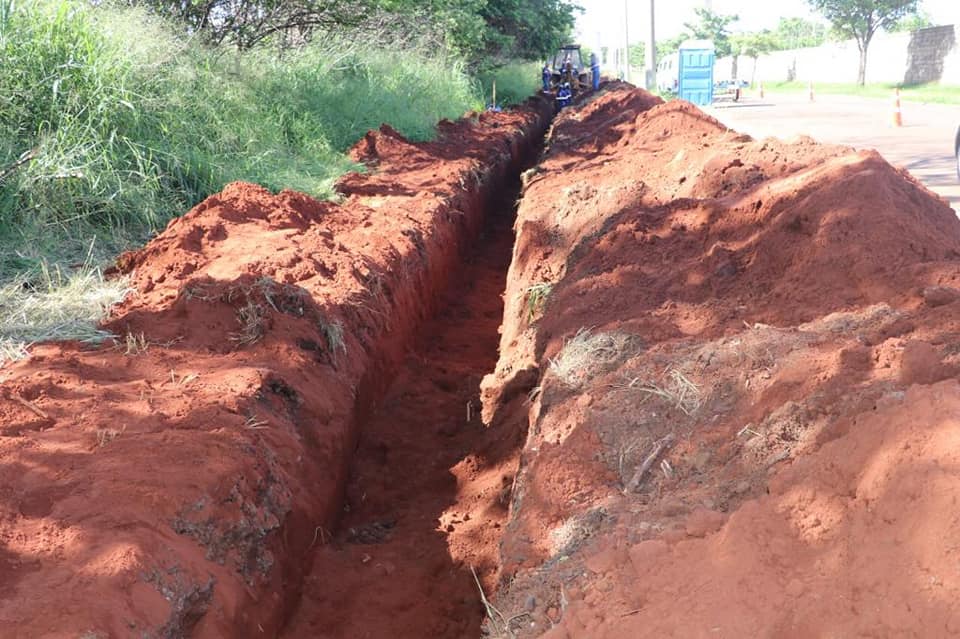 Leia mais sobre o artigo Daae inicia obra de nova adutora na região do Parque Planalto