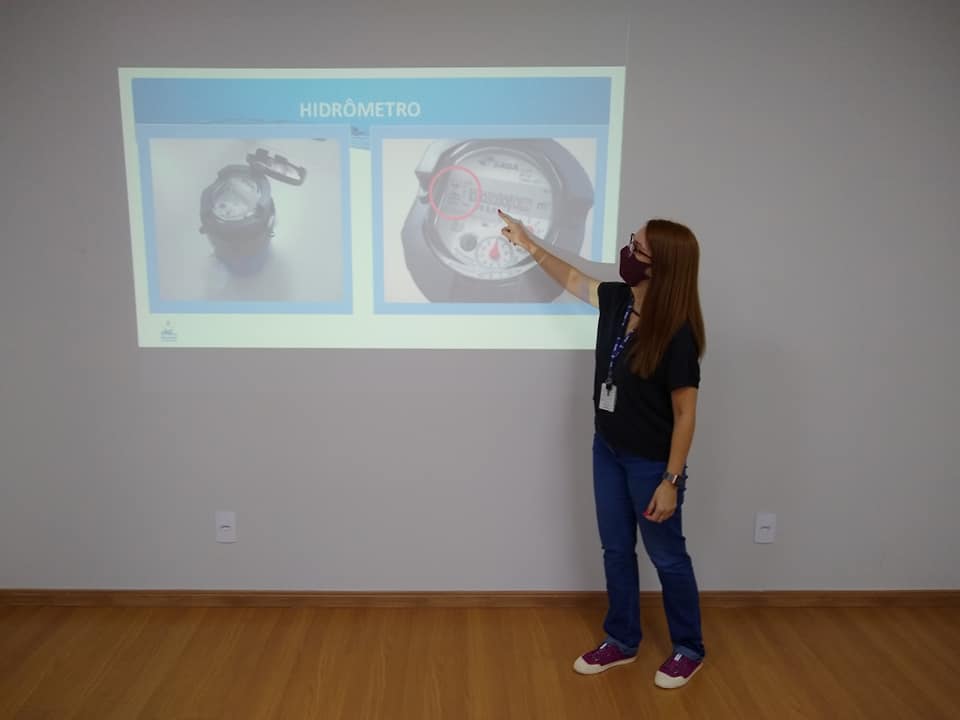 Leia mais sobre o artigo Daae realiza palestras sobre o uso racional da água