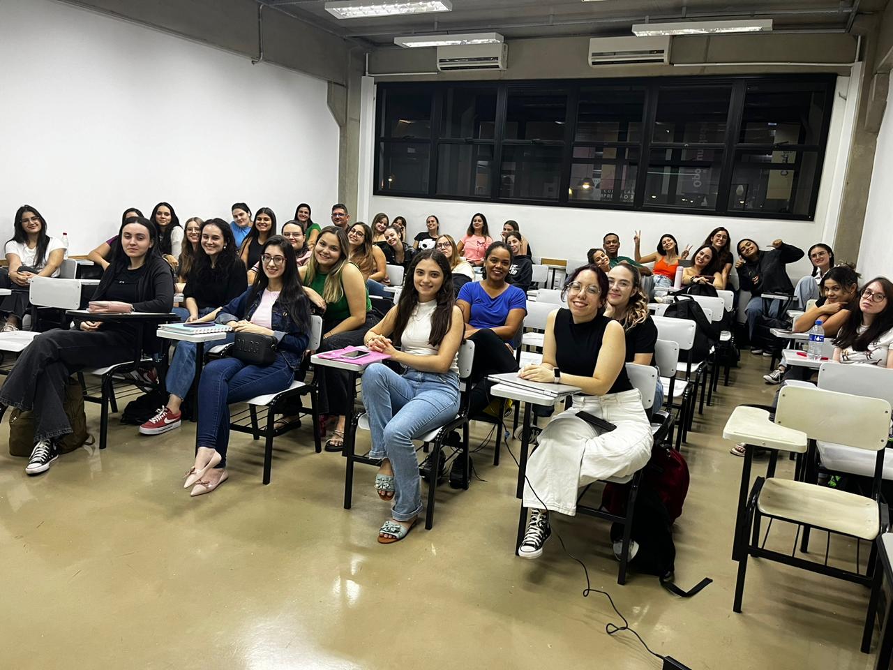 Leia mais sobre o artigo ETEs RECEBEM VISITA VIRTUAL DE ALUNOS DA UNIARA