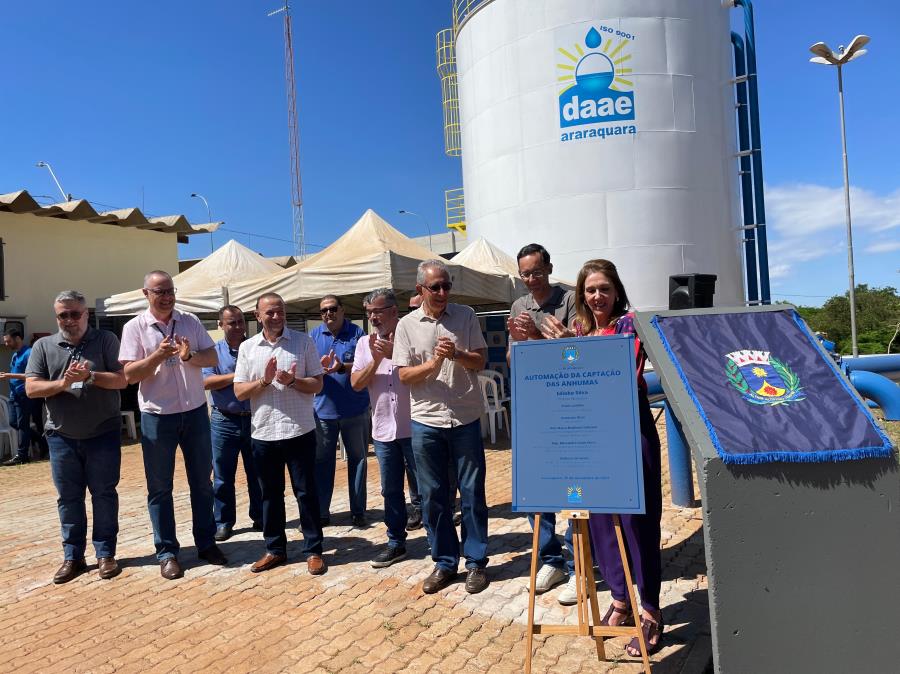 Leia mais sobre o artigo PREFEITURA E DAAE ENTREGAM INVESTIMENTO NO CENTRO DE PRODUÇÃO E RESERVAÇÃO CRUZES II